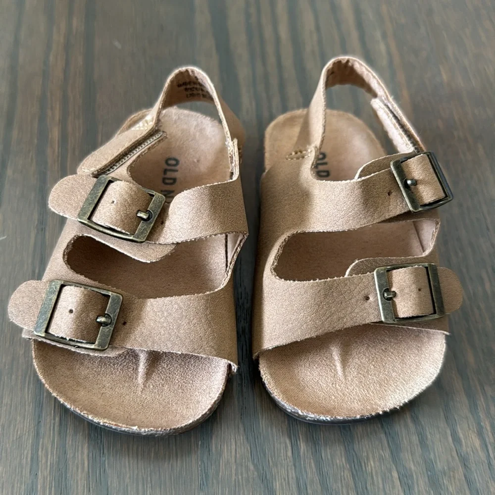 Old Navy Light Beige Faux-Suede Double-Buckle Sandals - 6-12M